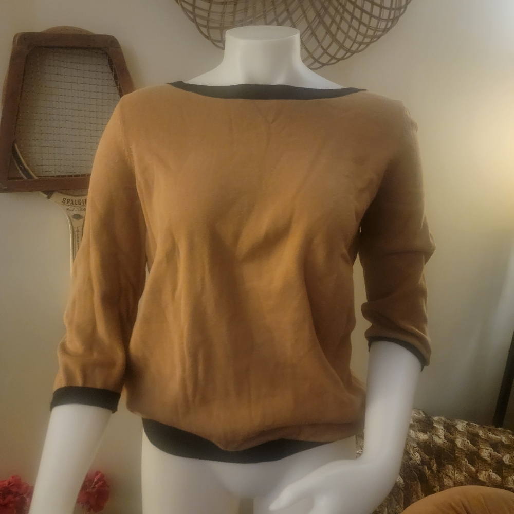 Old Navy 3/4 Sleeve Sweater
